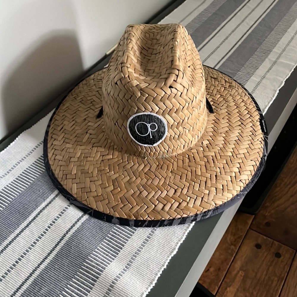 Straw beach hat 👨‍🌾
